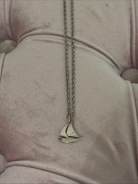 RETIRED James Avery Sterling Silver Sailboat Charm necklace